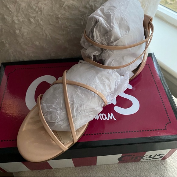 Woman’s Circus by Sam Edelman Bonita Nude Sandals SZ 9 NWT - Picture 5 of 12